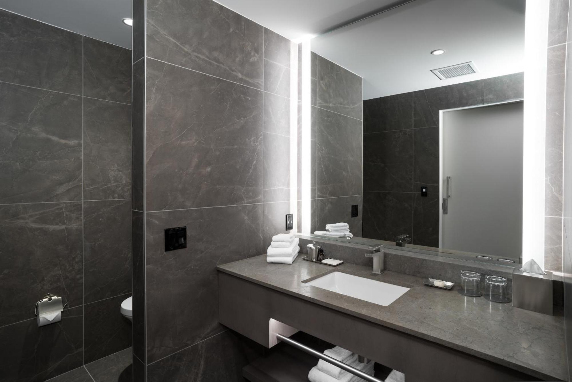 Innovation Hotel Naples Park المظهر الخارجي الصورة